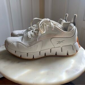 Reebok Zig Kinetica White Mesh Running Sneakers Women’s Size 7.5